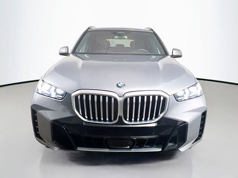 Used 2025 BMW X5 xDrive40i AWD/4WD image 2