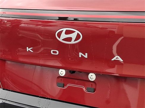 New 2026 Hyundai Kona SE image 6