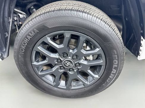 Certified 2025 Toyota Tundra Platinum AWD/4WD image 33