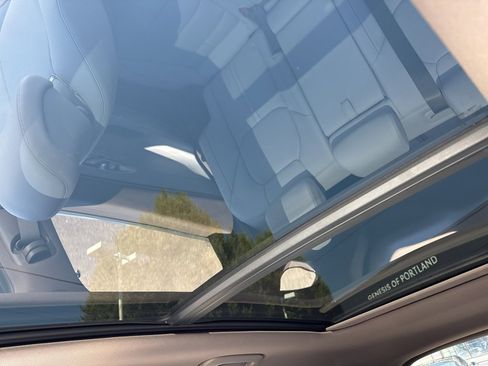 New 2026 Genesis Electrified GV70 image 33