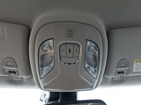 Used 2022 Jeep Compass Limited image 28