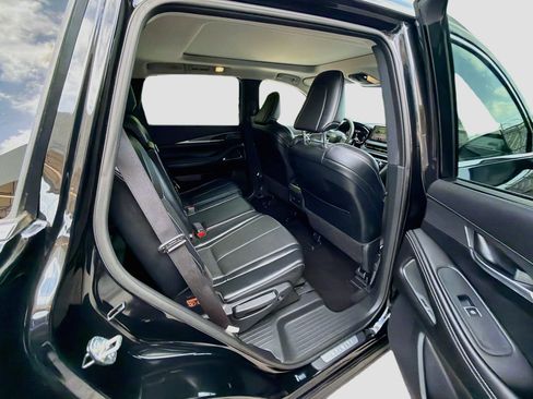 Used 2023 INFINITI QX60 Luxe w/ Performance Audio Package FWD image 29