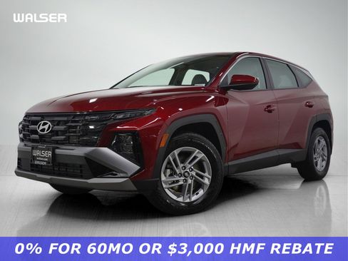 Certified 2025 Hyundai Tucson SE image 1