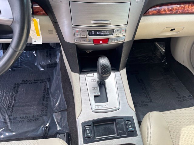 Used 2011 Subaru Outback 3.6R Limited AWD/4WD image 31
