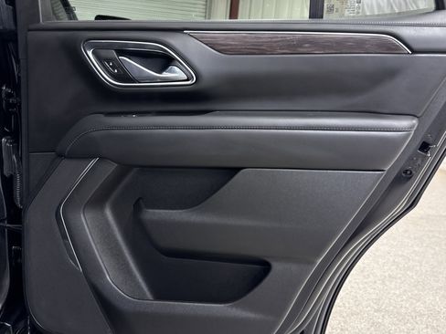 Used 2024 Chevrolet Tahoe LS image 18