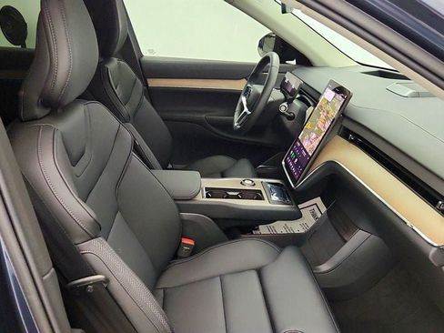 Used 2025 Volvo EX90 Plus AWD/4WD image 24