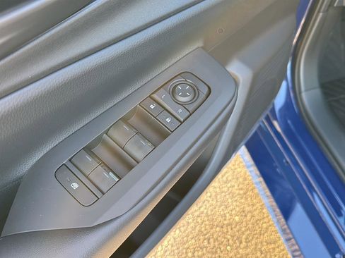 New 2026 Toyota Prius Plug-In Hybrid FWD image 26