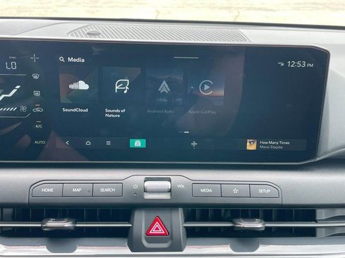 Used 2025 Kia K4 EX image 36