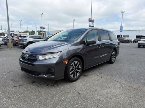 New 2026 Honda Odyssey EX-L image 2