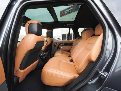 Used 2021 Land Rover Range Rover Autobiography Fifty Edition AWD/4WD image 36
