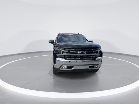 Used 2019 Chevrolet Silverado 1500 LTZ w/ LTZ Plus Package image 3