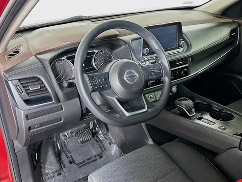 Used 2021 Nissan Rogue S FWD image 9