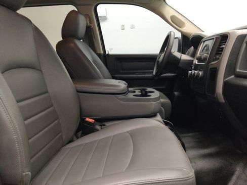 Used 2019 RAM 1500 Tradesman AWD/4WD image 21