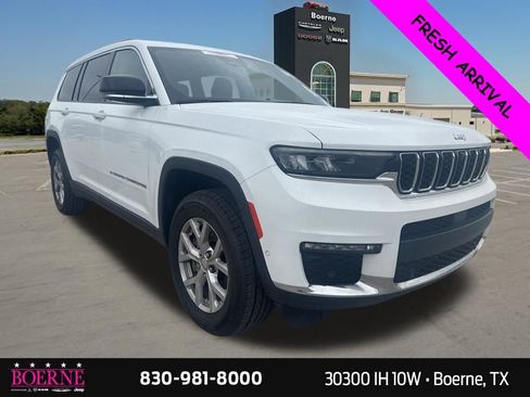 Used 2023 Jeep Grand Cherokee L Limited w/ Luxury Tech Group II RWD image 7