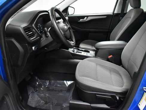 Used 2021 Ford Escape SE w/ Cold Weather Package image 12