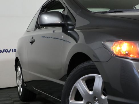 Used 2011 Honda Civic LX image 3