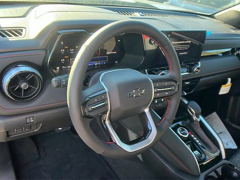 New 2026 Chevrolet Colorado Z71 image 18