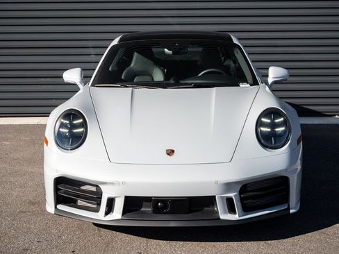 Certified 2026 Porsche 911 Carrera image 29