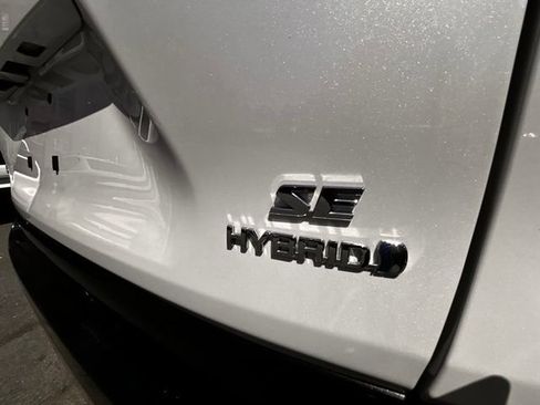 Used 2024 Toyota RAV4 SE AWD/4WD image 10