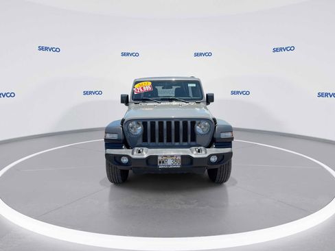 Used 2023 Jeep Wrangler Unlimited Sport AWD/4WD image 3