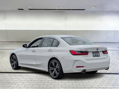Used 2024 BMW 330i xDrive Sedan w/ Premium Package image 3