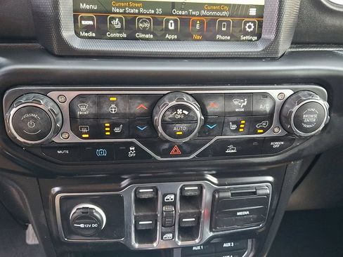 Certified 2023 Jeep Wrangler Unlimited Sahara w/ Cold Weather Group AWD/4WD image 15