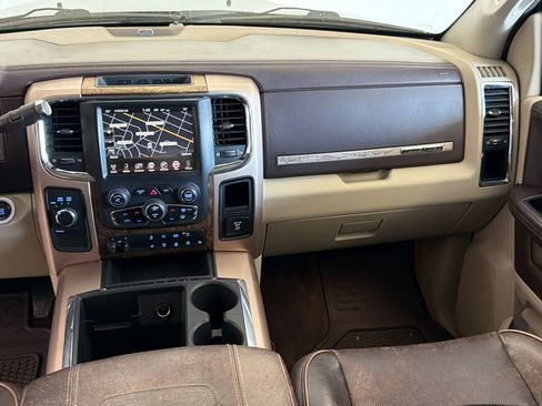 Used 2014 RAM 2500 Longhorn w/ Convenience Group AWD/4WD image 18