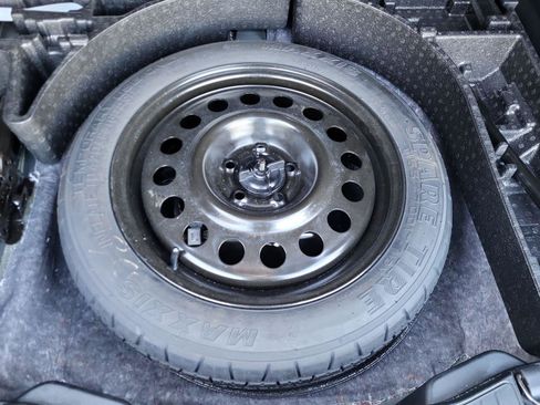 Used 2021 Ford Escape SEL image 30