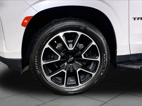 Used 2023 Chevrolet Tahoe RST w/ Luxury Package RWD image 11