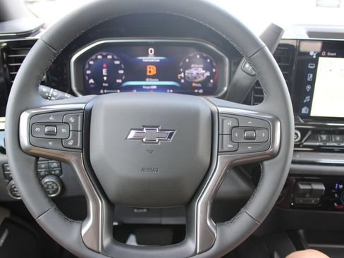 New 2026 Chevrolet Silverado 2500 ZR2 w/ LPO, Dark Essentials Package AWD/4WD image 39