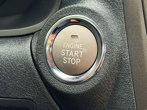 Used 2012 Lexus IS 350C w/ Luxury Pkg RWD image 38