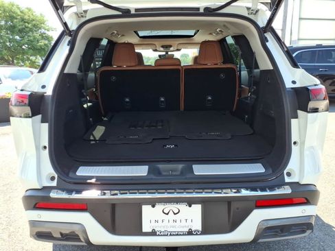Certified 2023 INFINITI QX60 Sensory w/ Cargo Package AWD/4WD image 17