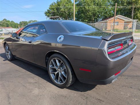 Used 2022 Dodge Challenger GT RWD image 3