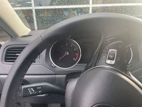 Used 2016 Volkswagen Jetta S FWD image 16