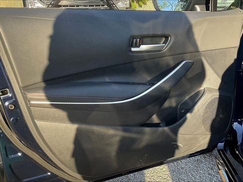 Used 2025 Toyota Corolla SE image 21