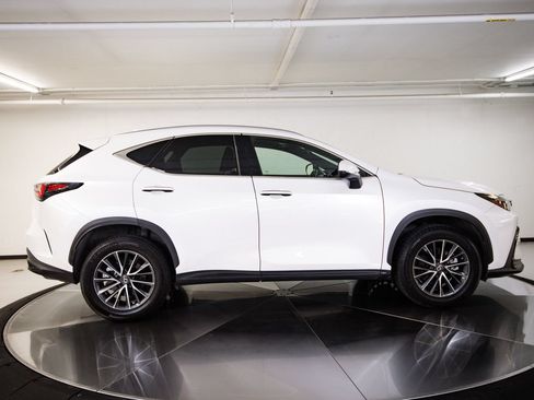 Used 2023 Lexus NX 350 AWD image 8