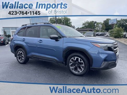 Certified 2025 Subaru Forester Premium w/ Convenience Package #2 AWD/4WD image 1