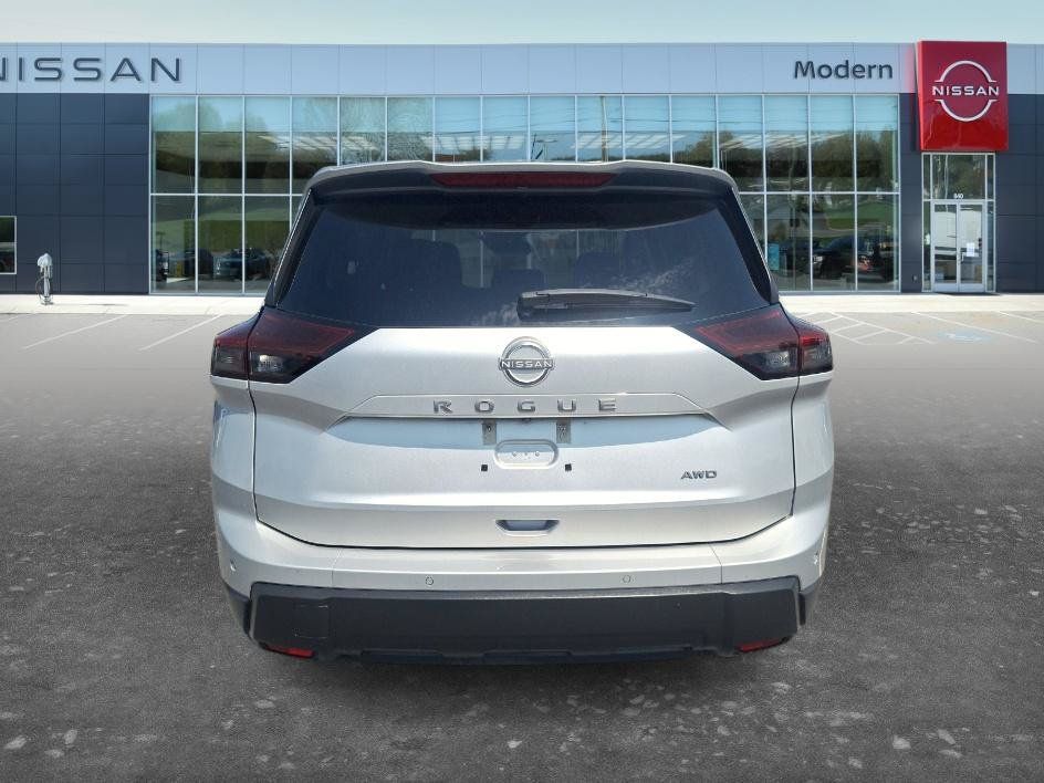 Certified 2025 Nissan Rogue SV AWD/4WD image 24