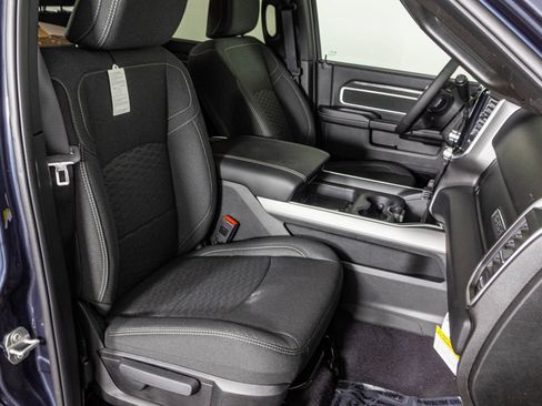New 2027 RAM 2500 Big Horn AWD/4WD image 38