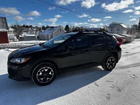 Used 2019 Subaru Crosstrek 2.0i Premium image 1