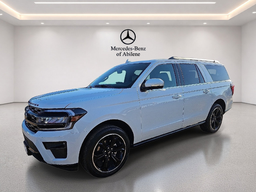 Used 2022 Ford Expedition Max Limited RWD image 2