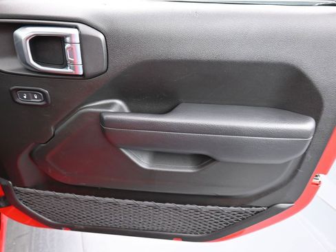 Certified 2024 Jeep Wrangler Sport S image 17