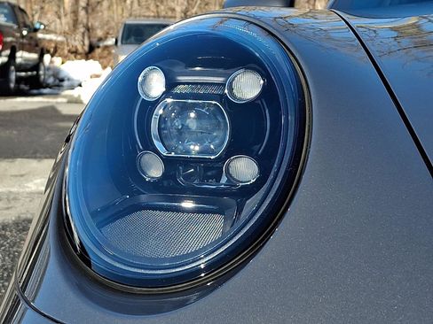 Used 2022 Porsche 911 Carrera 4 GTS image 9