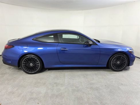 Certified 2024 Mercedes-Benz CLE 300 4MATIC Coupe image 3
