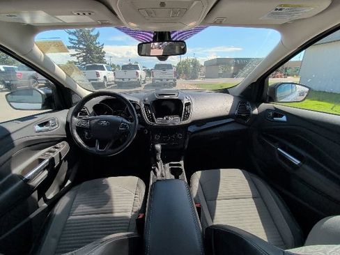Used 2017 Ford Escape Titanium FWD image 6