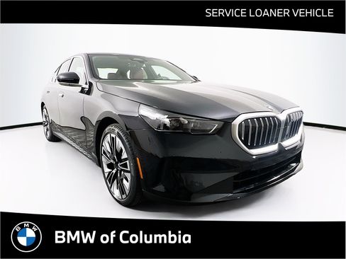 New 2025 BMW 530i xDrive image 1