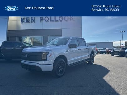 New 2025 Ford F150 Lightning XLT w/ Max Trailer Tow Package