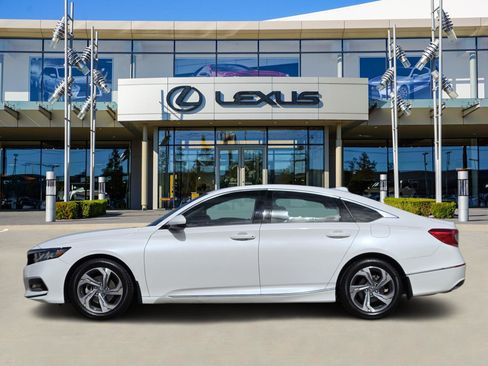 Used 2019 Honda Accord EX image 3