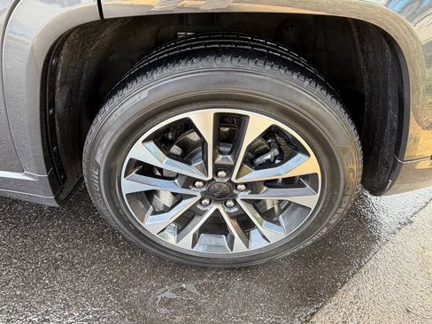 Used 2023 Jeep Grand Cherokee Overland w/ Luxury Tech Group IV image 13