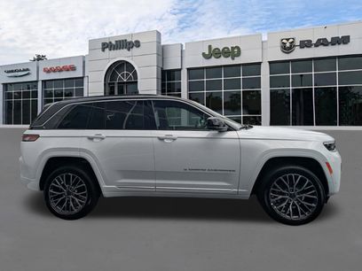 New 2026 Jeep Grand Cherokee Summit